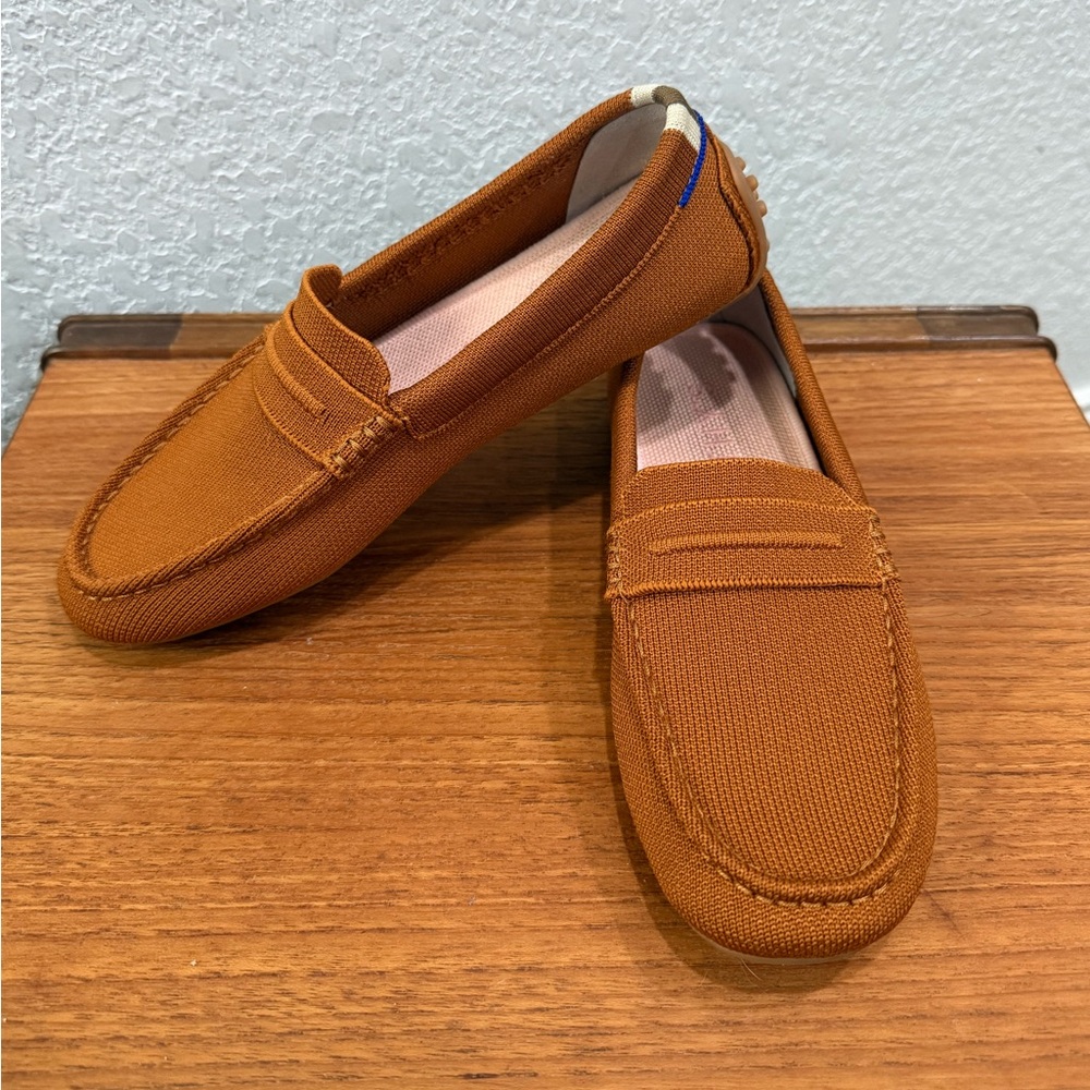 ***SOLD*** EUC Rothy's The Driver Driving Loafer in Amber, size 8
